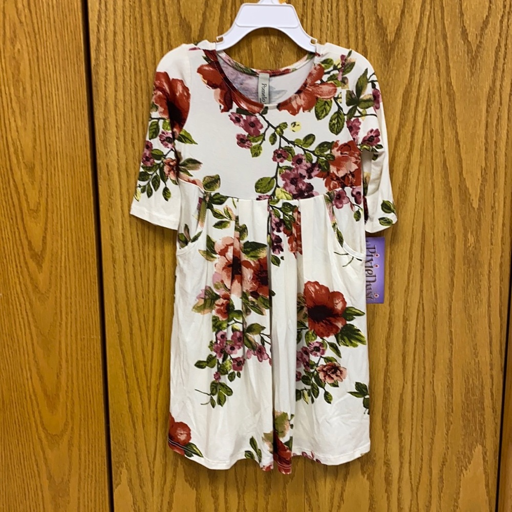 NWT girls 5T dress